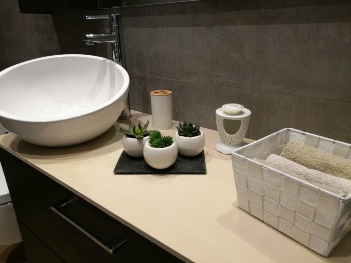 Mare 3 Apartment Вентимиля Екстериор снимка
